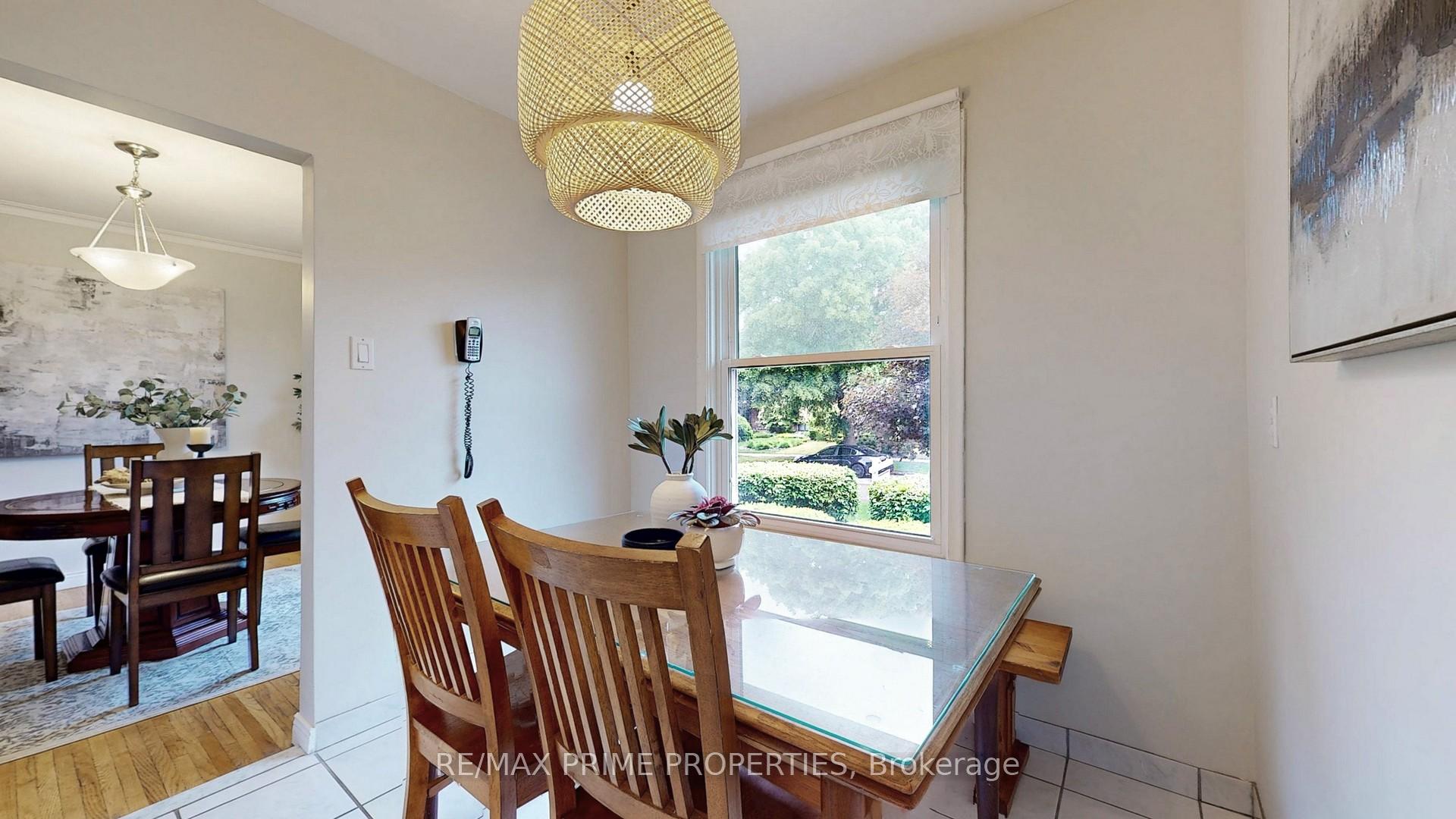 Photo 18 of 64 Highcourt Crescent, Scarborough, Woburn — HOMEH