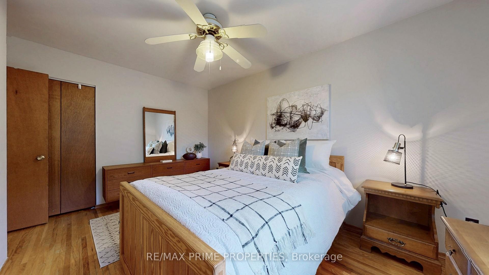Photo 24 of 64 Highcourt Crescent, Scarborough, Woburn — HOMEH