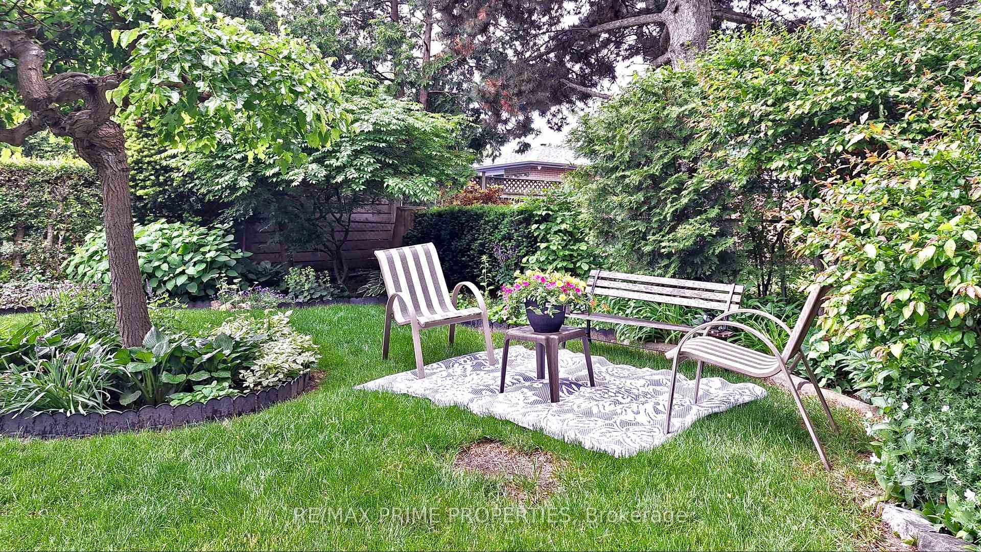 Photo 43 of 64 Highcourt Crescent, Scarborough, Woburn — HOMEH