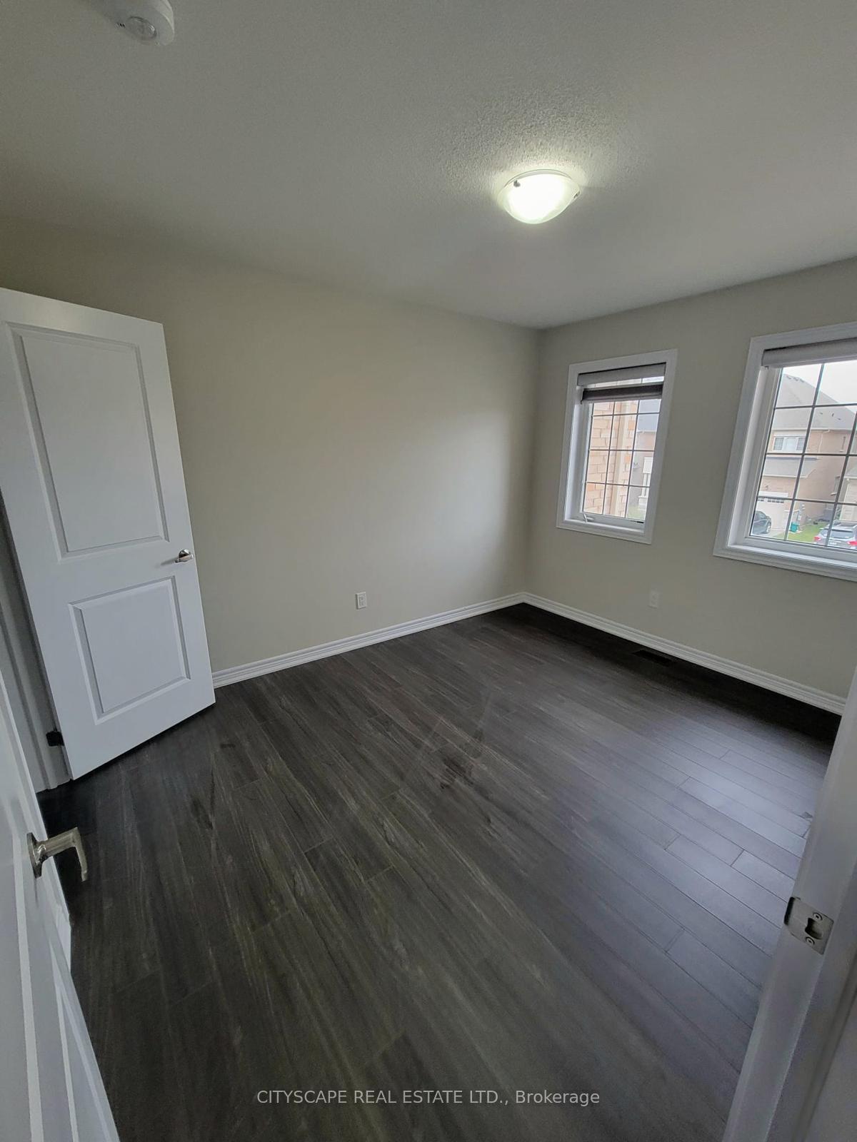 Photo 10 of 59 Sparkle Drive, Thorold, Rolling Meadows — HOMEH