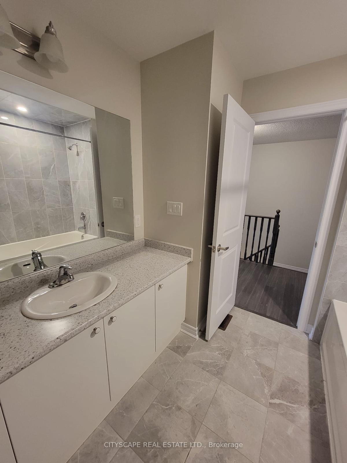 Photo 12 of 59 Sparkle Drive, Thorold, Rolling Meadows — HOMEH
