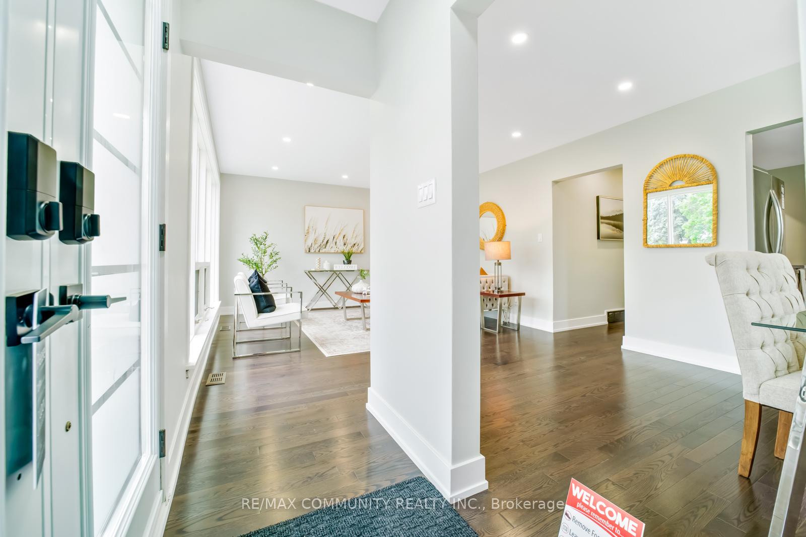 Photo 7 of 22 Miramar Crescent, Scarborough, Bendale — HOMEH