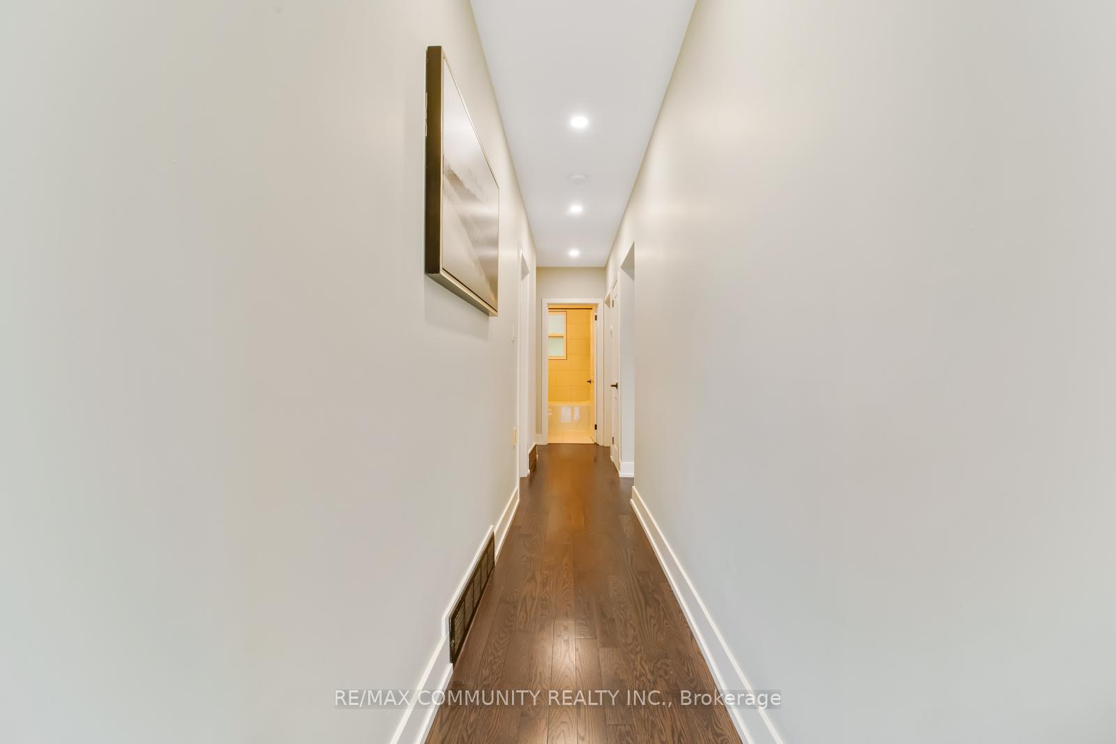 Photo 16 of 22 Miramar Crescent, Scarborough, Bendale — HOMEH