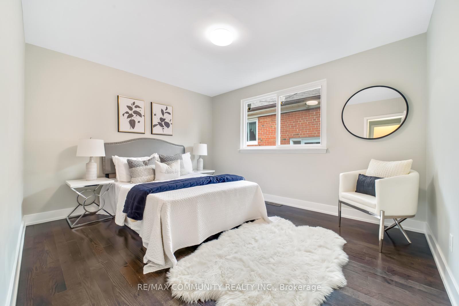 Photo 17 of 22 Miramar Crescent, Scarborough, Bendale — HOMEH