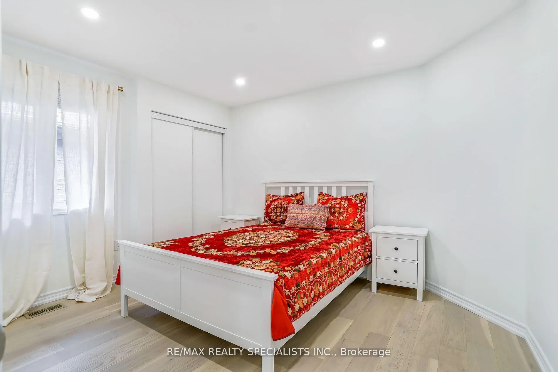 Photo 12 of 918 Savoline Boulevard, Milton, Harrison — HOMEH