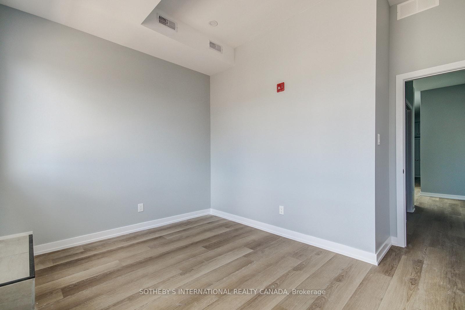 Photo 11 of Unit 3, 453 Dundas Street W, Toronto, Kensington-Chinatown — HOMEH