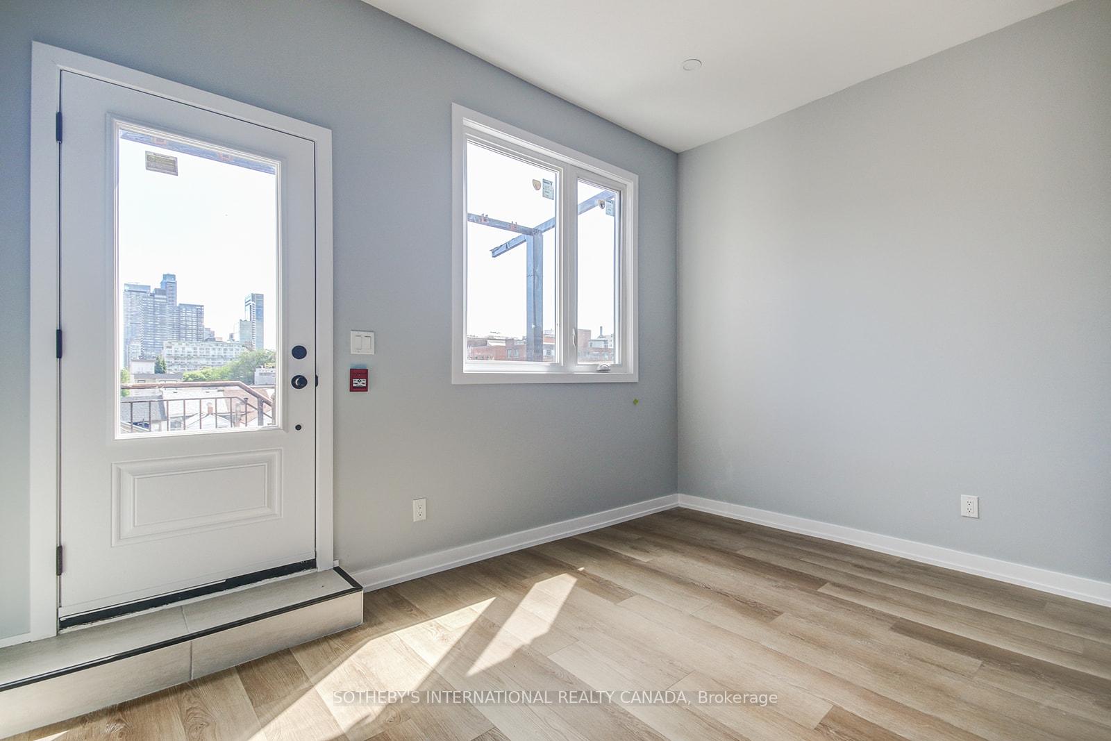 Photo 17 of Unit 3, 453 Dundas Street W, Toronto, Kensington-Chinatown — HOMEH