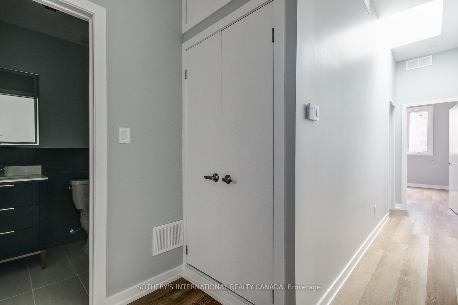 Photo 18 of Unit 3, 453 Dundas Street W, Toronto, Kensington-Chinatown — HOMEH