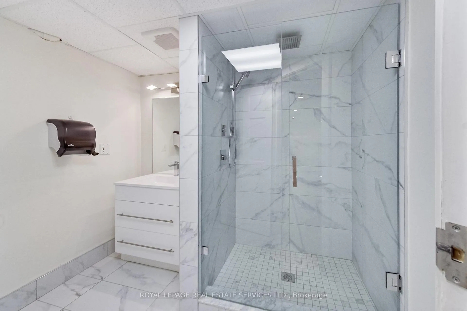Photo 9 of Unit L, 194 Carlton Street, Toronto, Cabbagetown-South St. James Town — HOMEH