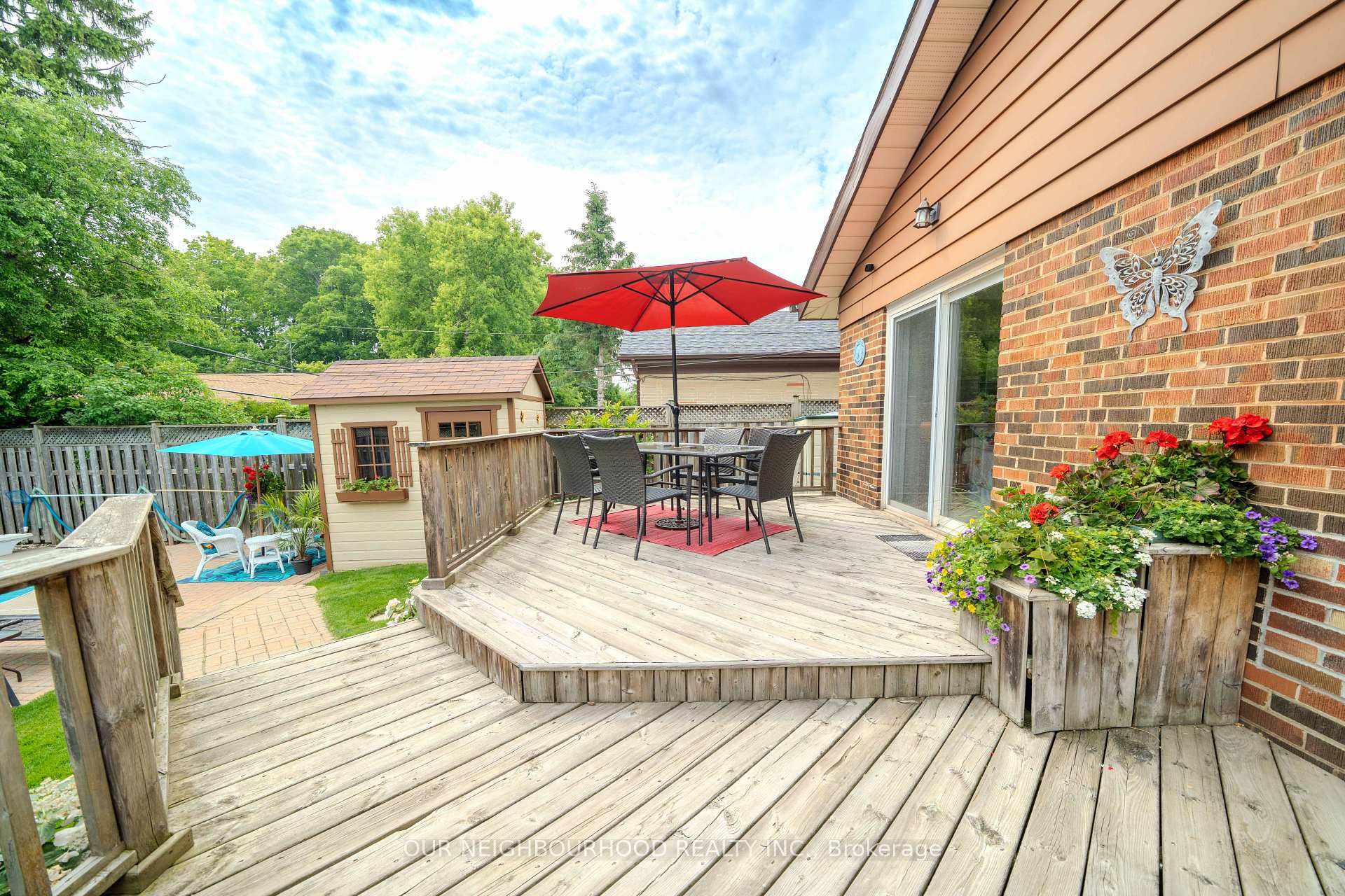 Photo 4 of 15 Penetang Crescent, Scarborough, Bendale — HOMEH