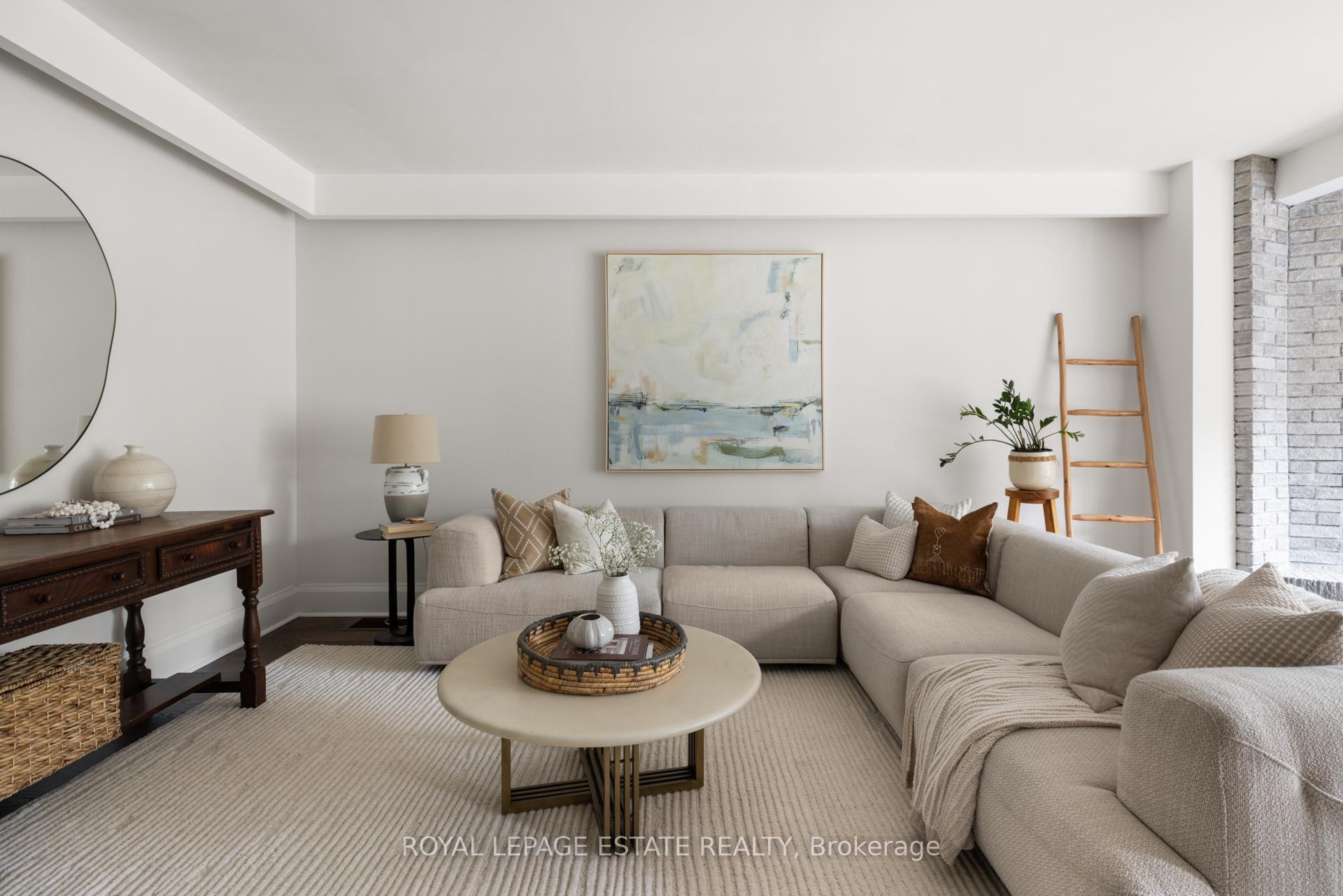 Photo 11 of 56 Harding Boulevard, Scarborough, Birchcliffe-Cliffside — HOMEH