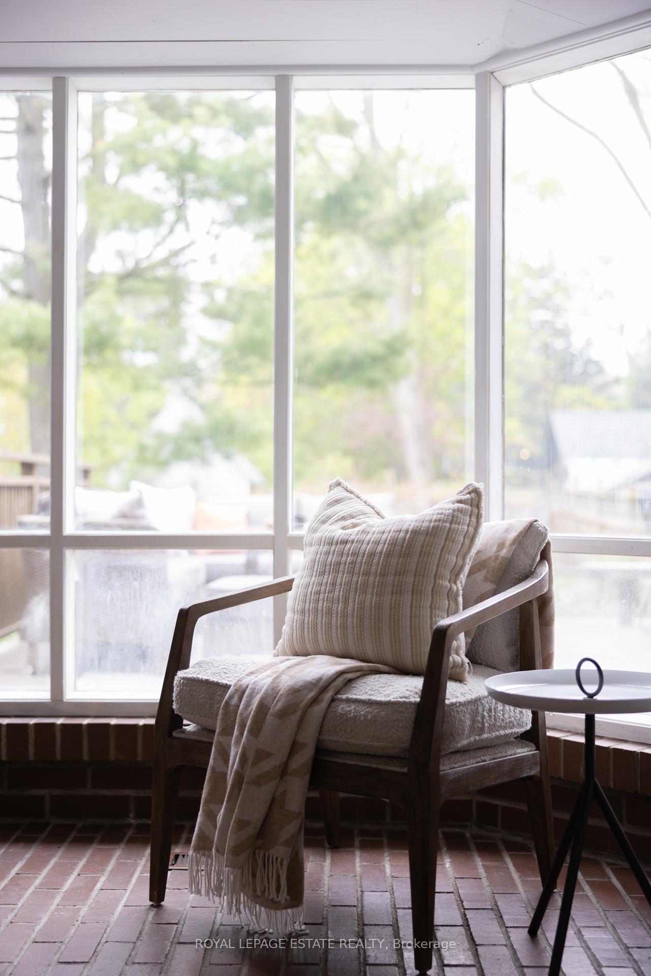 Photo 13 of 56 Harding Boulevard, Scarborough, Birchcliffe-Cliffside — HOMEH