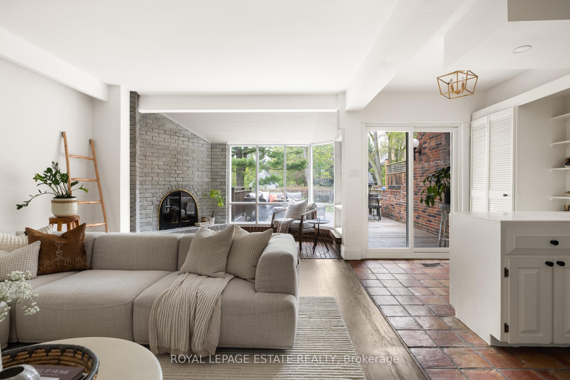 Photo 14 of 56 Harding Boulevard, Scarborough, Birchcliffe-Cliffside — HOMEH