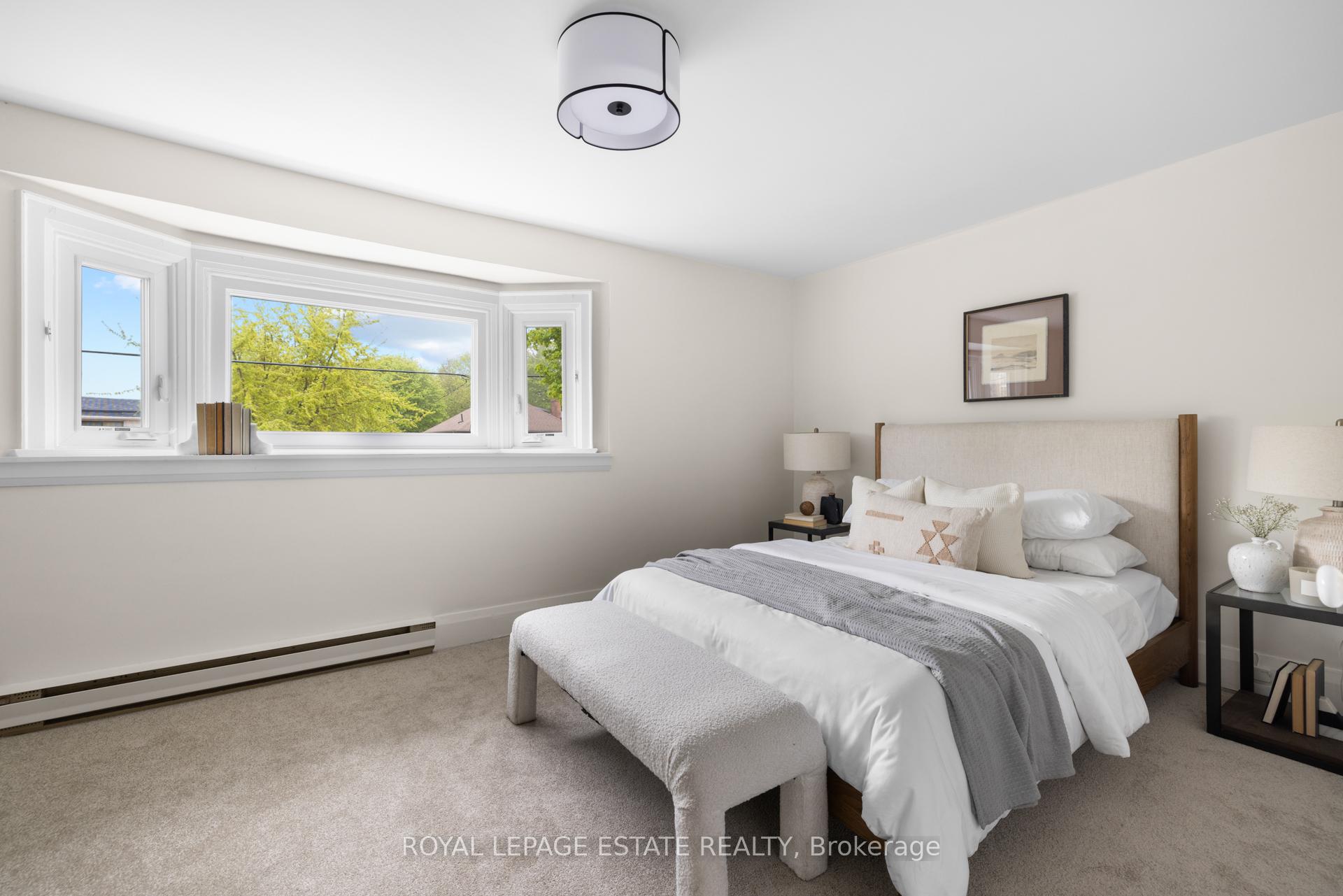 Photo 15 of 56 Harding Boulevard, Scarborough, Birchcliffe-Cliffside — HOMEH