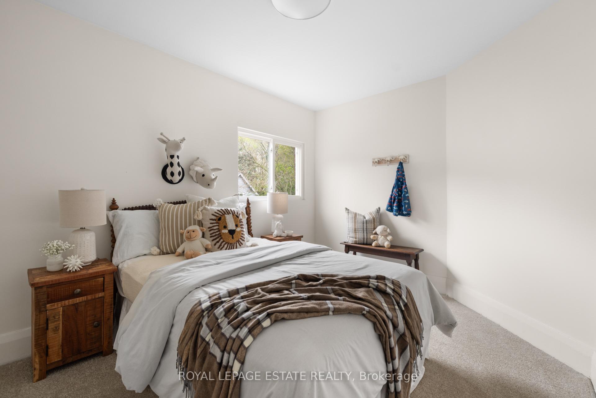 Photo 16 of 56 Harding Boulevard, Scarborough, Birchcliffe-Cliffside — HOMEH