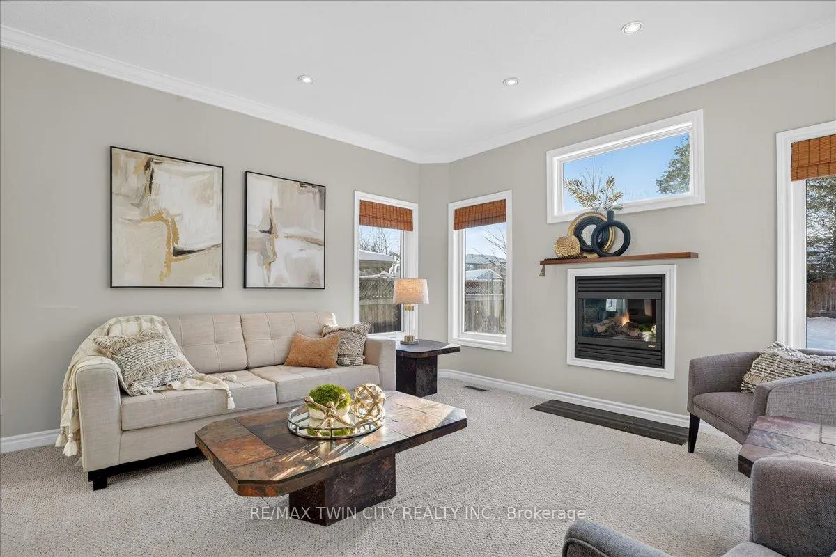 Photo 24 of 559 Chesapeake Drive, Waterloo — HOMEH