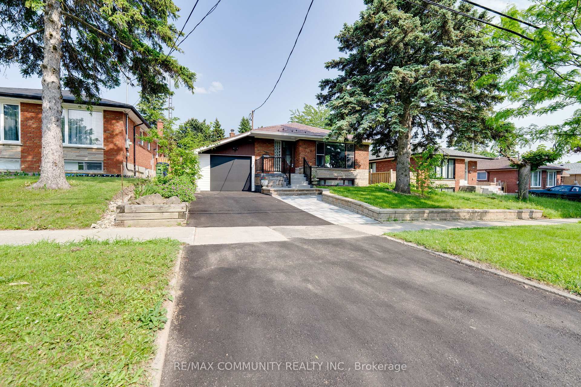 Photo 3 of 115 Marcos Boulevard, Scarborough, Bendale — HOMEH