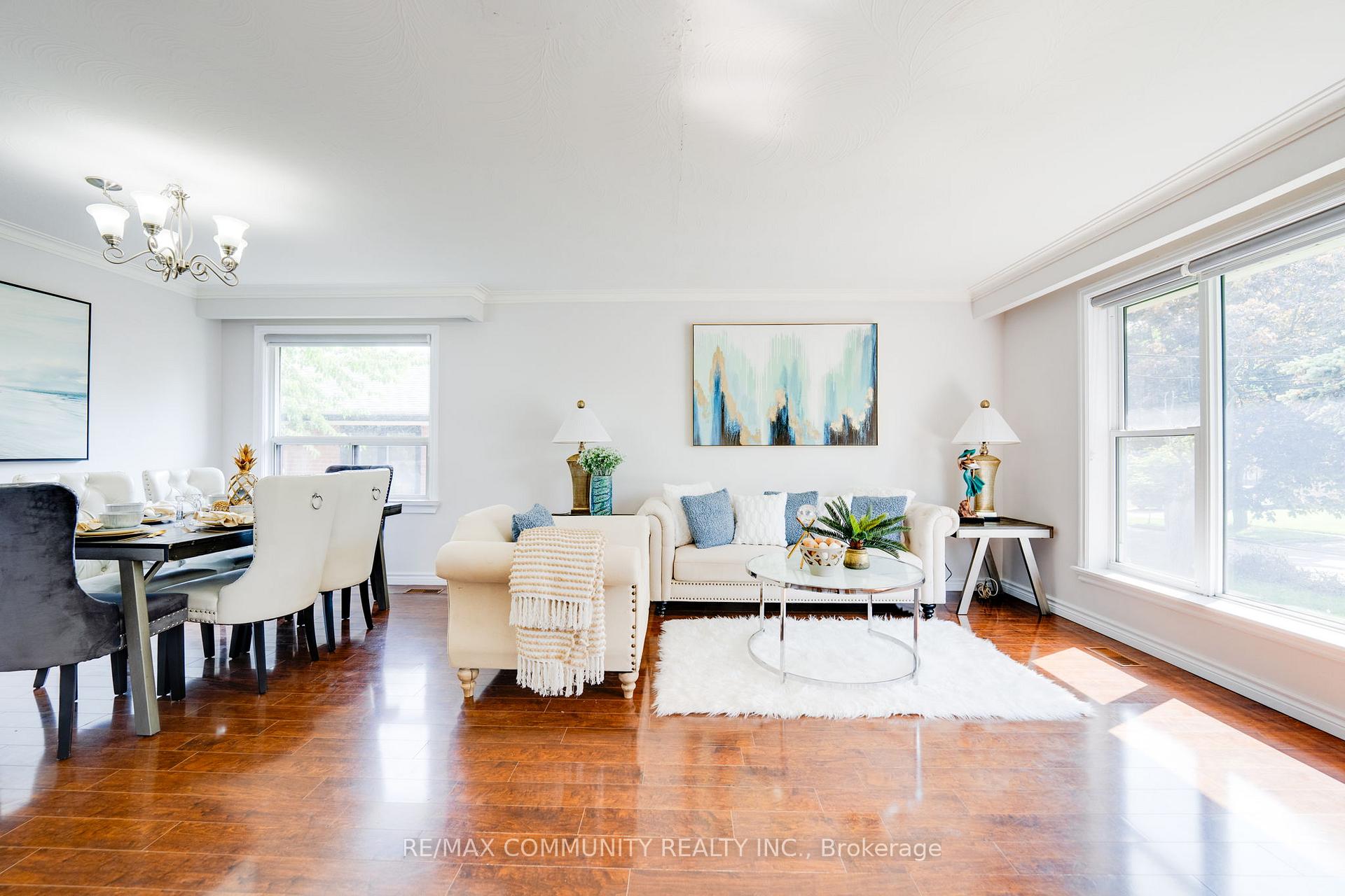 Photo 6 of 115 Marcos Boulevard, Scarborough, Bendale — HOMEH