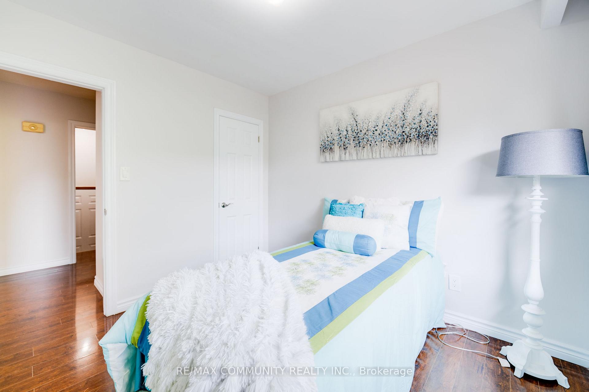Photo 10 of 115 Marcos Boulevard, Scarborough, Bendale — HOMEH