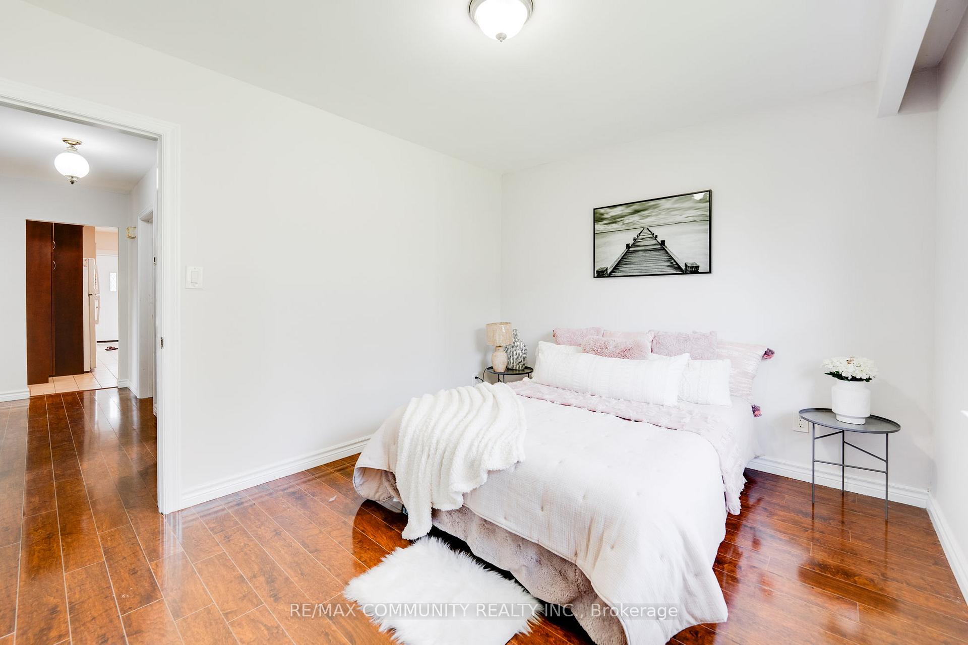 Photo 12 of 115 Marcos Boulevard, Scarborough, Bendale — HOMEH