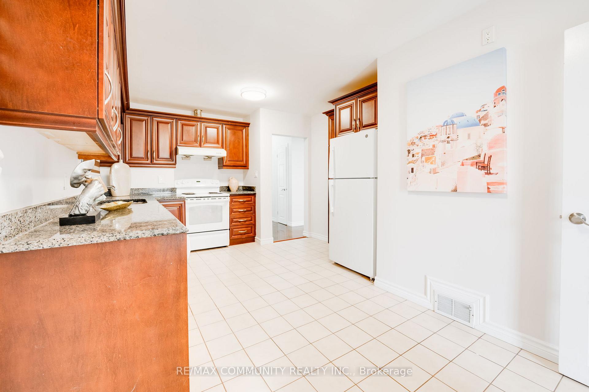 Photo 18 of 115 Marcos Boulevard, Scarborough, Bendale — HOMEH