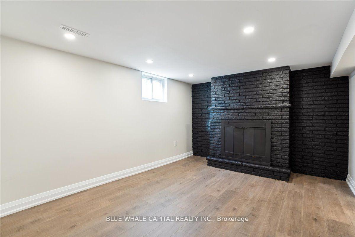 Photo 2 of Unit Bsmt, 26 Miramar Crescent, Scarborough, Bendale — HOMEH