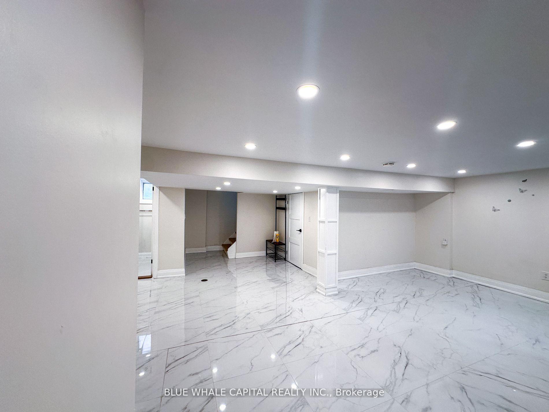 Photo 4 of Unit Bsmt, 26 Miramar Crescent, Scarborough, Bendale — HOMEH