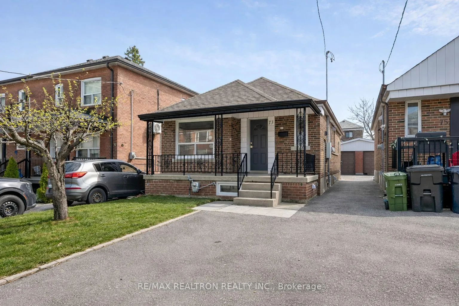 Photo 14 of Unit LOWER, 73 Lanark Avenue, Toronto, Oakwood Village — HOMEH