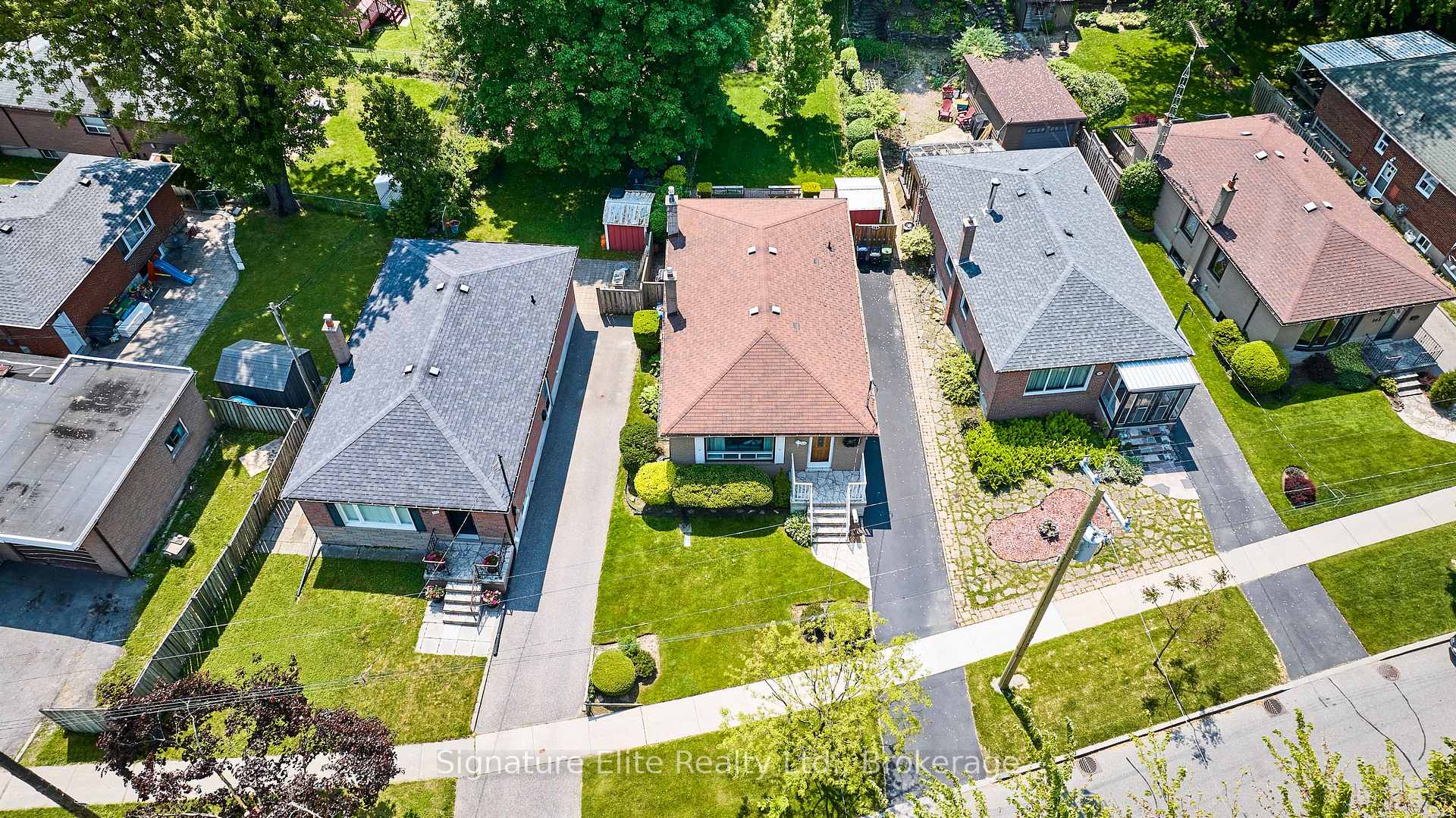Photo 32 of 149 Benleigh Drive, Scarborough, Woburn — HOMEH