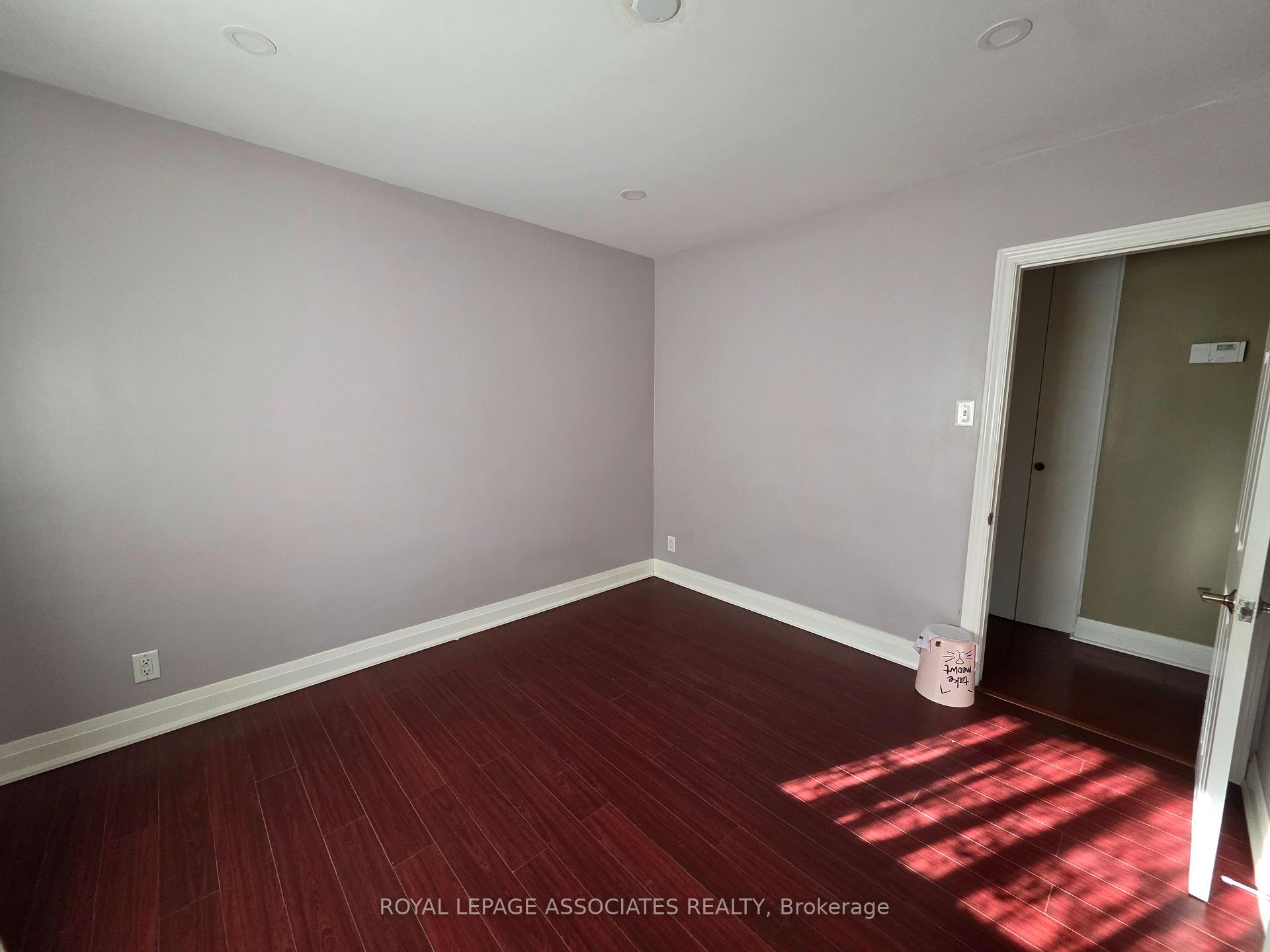 Photo 16 of 33 Kilbride Road, Scarborough, Bendale — HOMEH