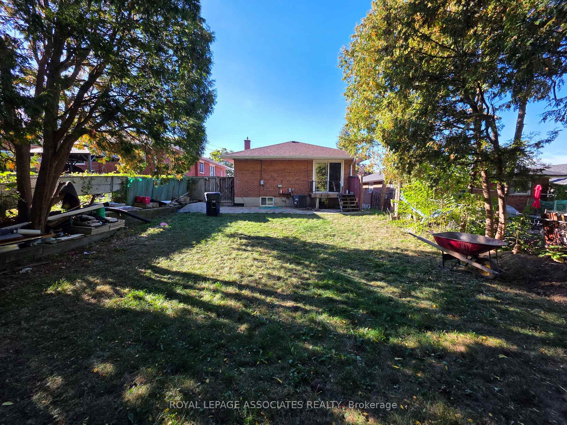 Photo 24 of 33 Kilbride Road, Scarborough, Bendale — HOMEH