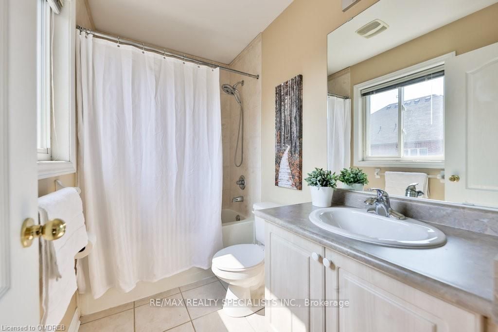 Photo 53 of 225 Andrews Trail, Milton, Clarke — HOMEH