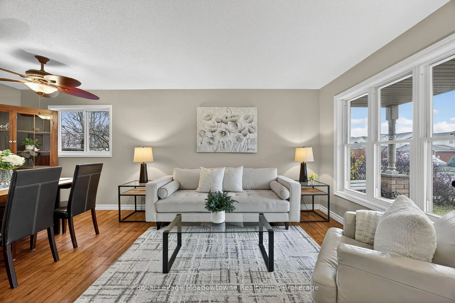 Photo 10 of 1 Draper Crescent, Barrie, Painswick North — HOMEH