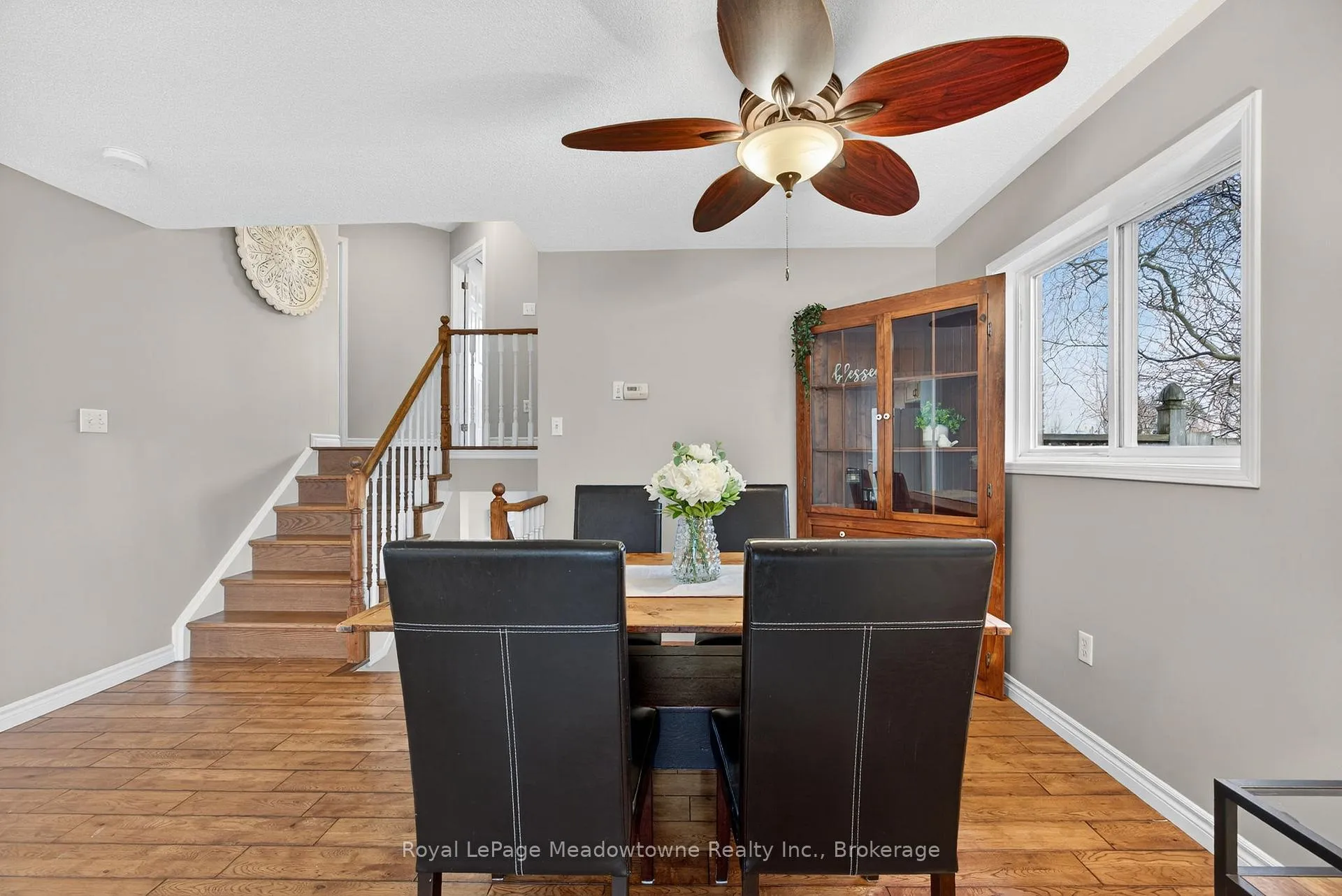 Photo 14 of 1 Draper Crescent, Barrie, Painswick North — HOMEH