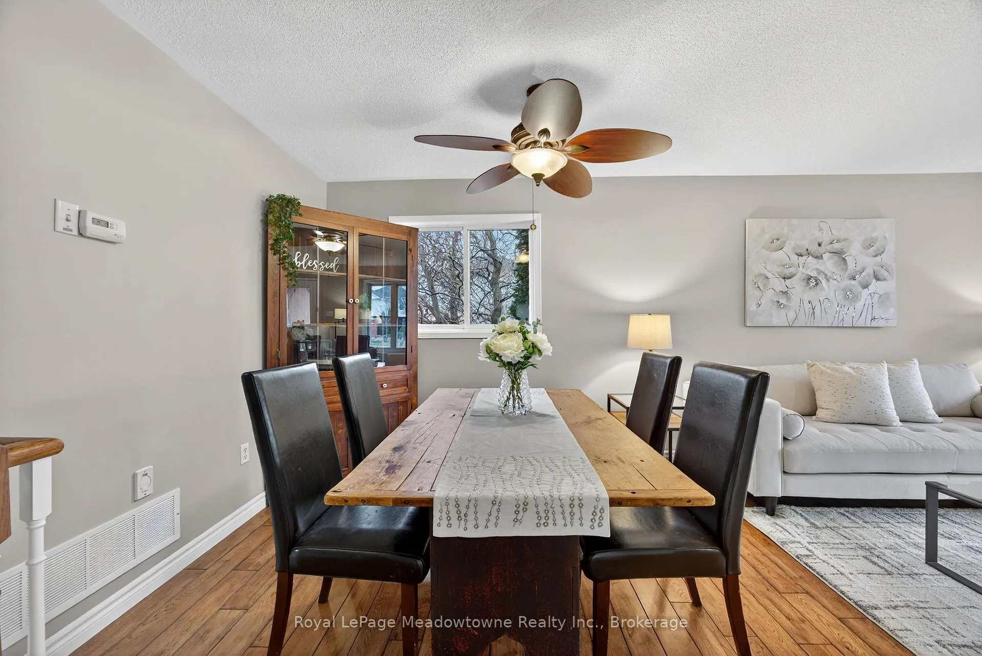 Photo 16 of 1 Draper Crescent, Barrie, Painswick North — HOMEH