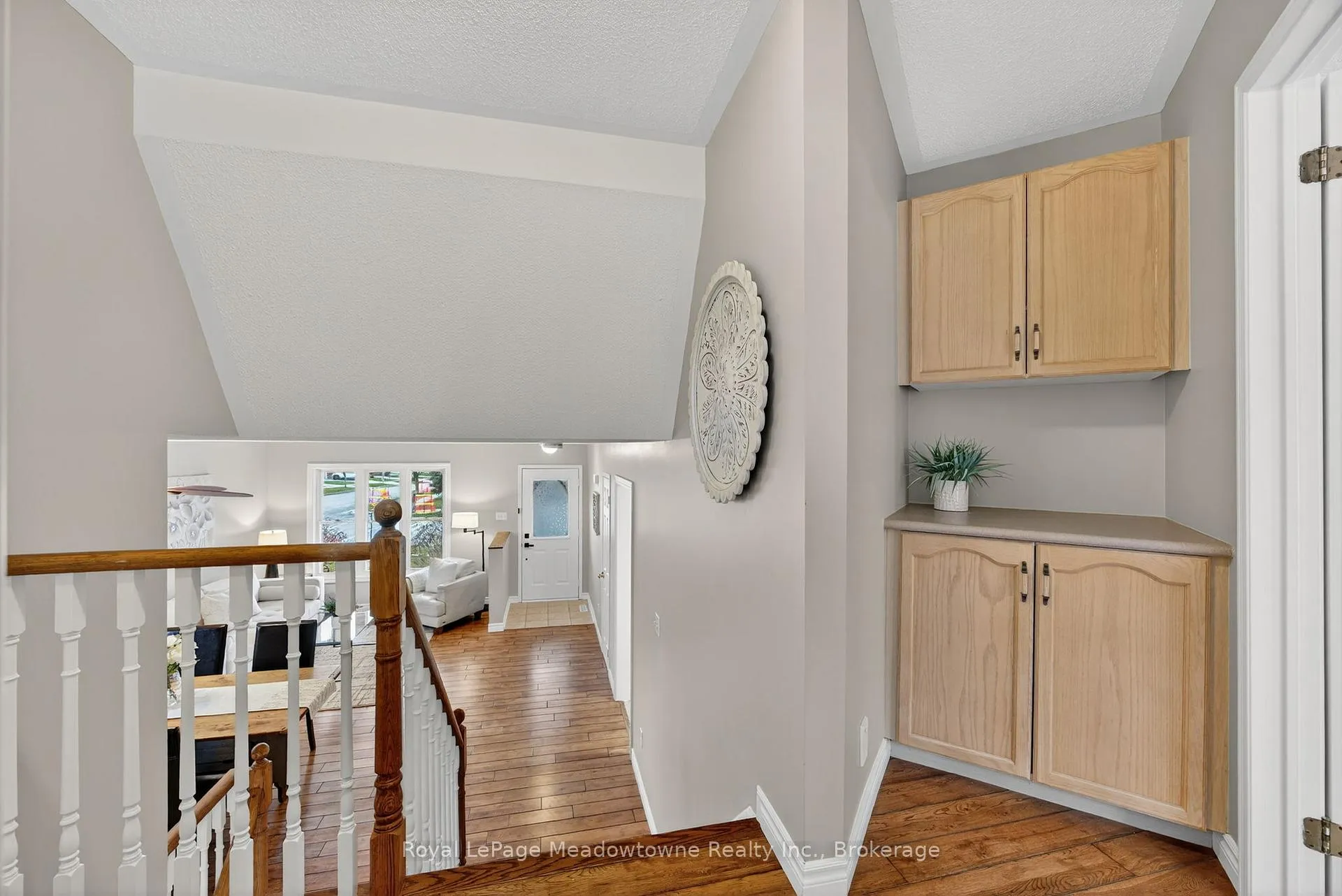 Photo 26 of 1 Draper Crescent, Barrie, Painswick North — HOMEH