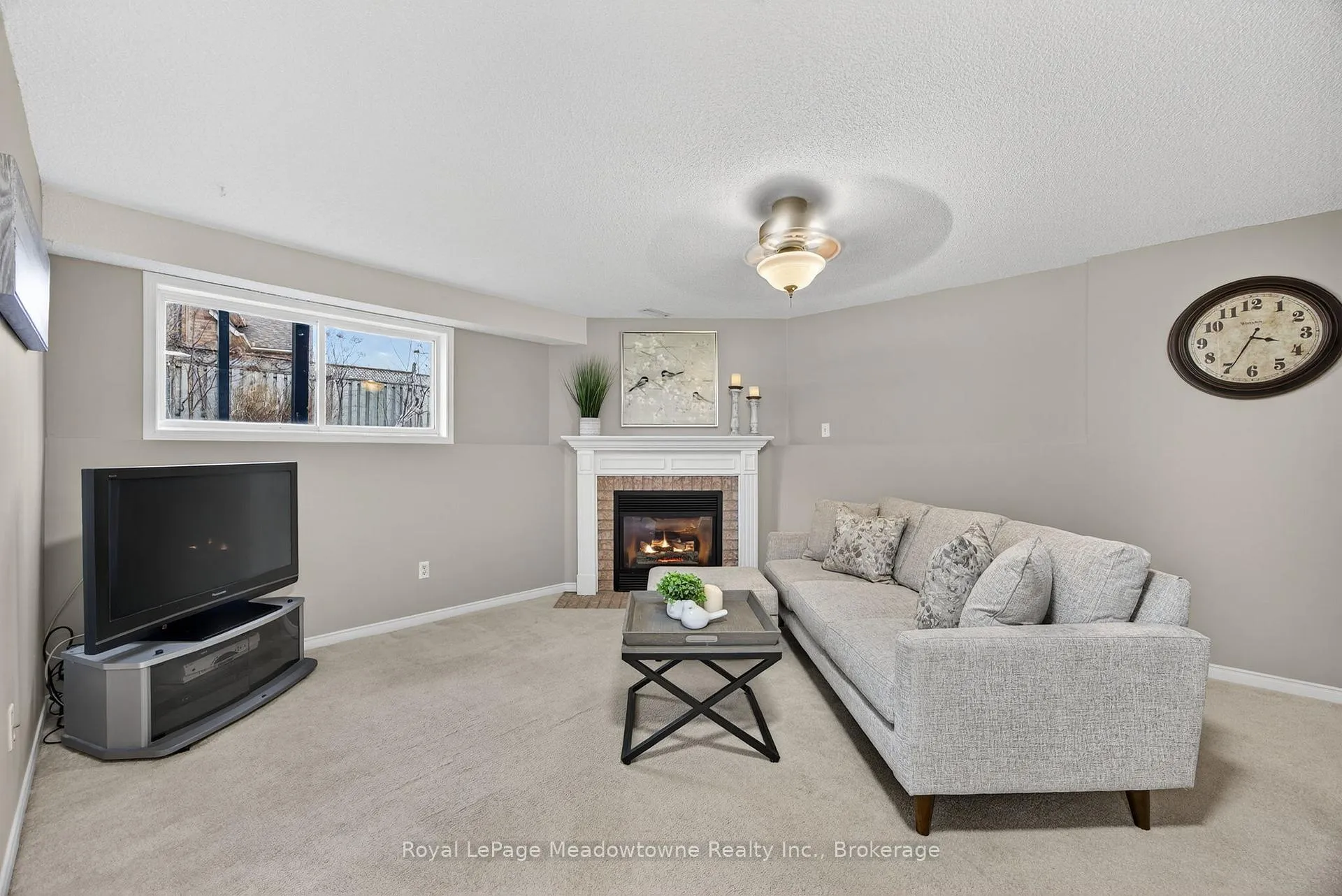 Photo 32 of 1 Draper Crescent, Barrie, Painswick North — HOMEH