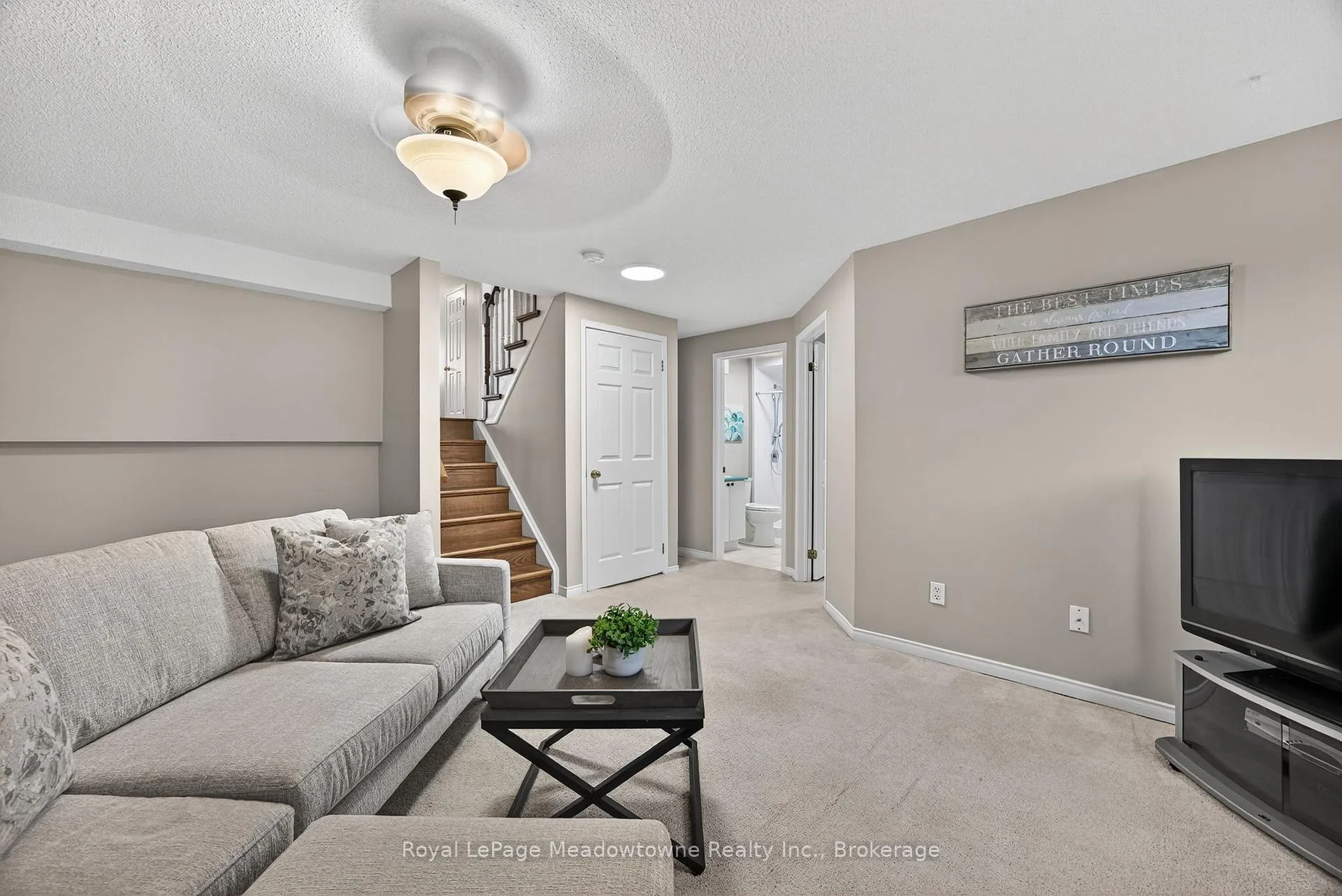 Photo 34 of 1 Draper Crescent, Barrie, Painswick North — HOMEH