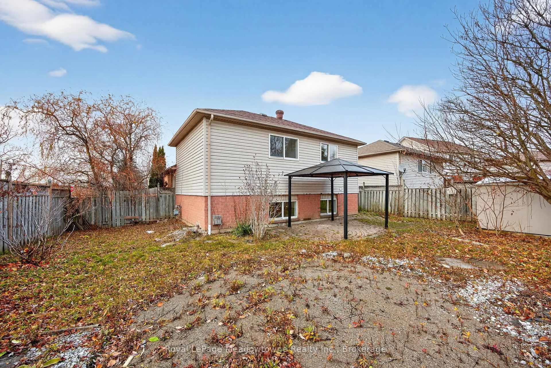 Photo 48 of 1 Draper Crescent, Barrie, Painswick North — HOMEH