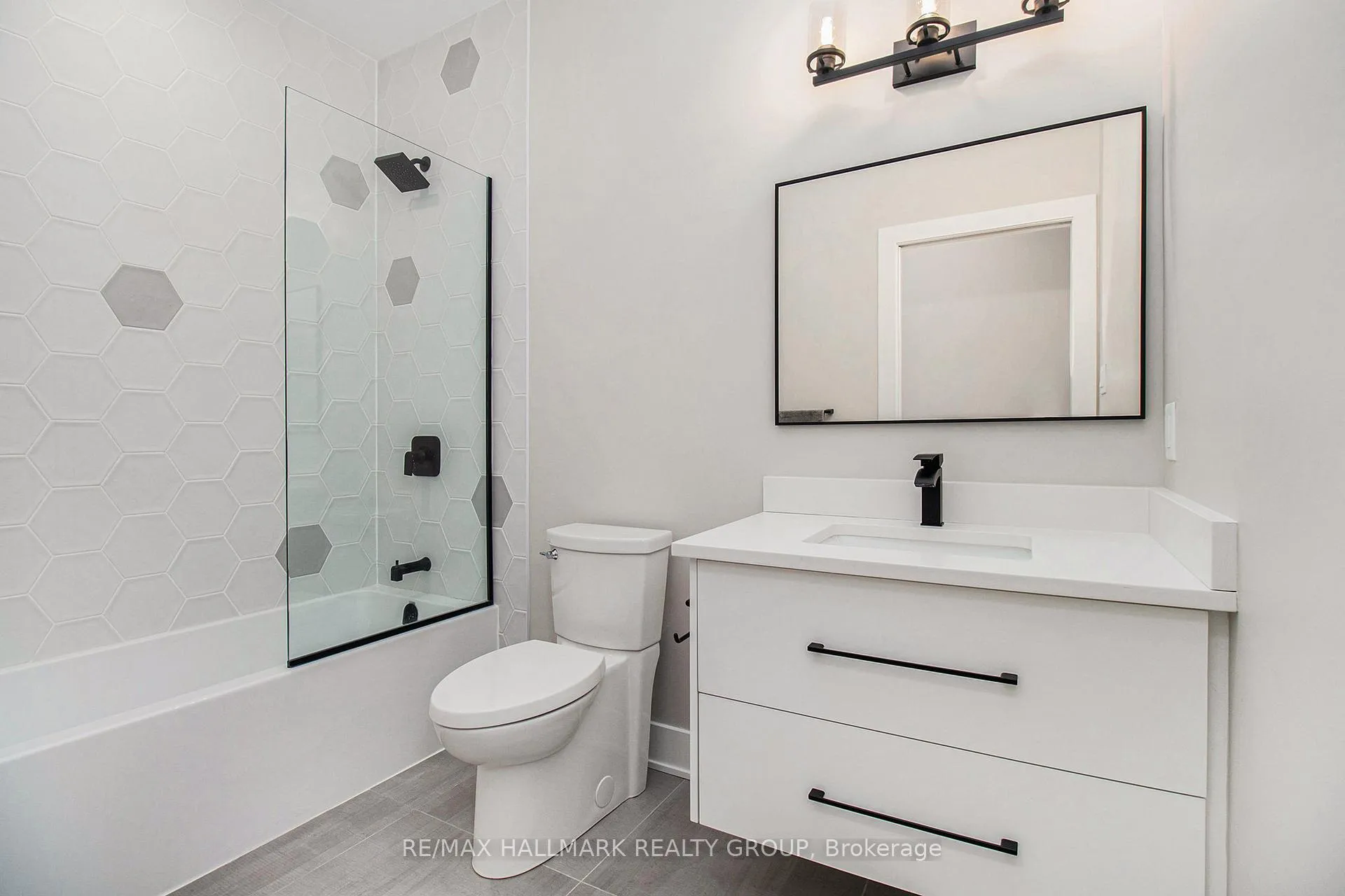 Photo 16 of Unit A, 72 Armstrong Street, Ottawa, Hintonburg — HOMEH