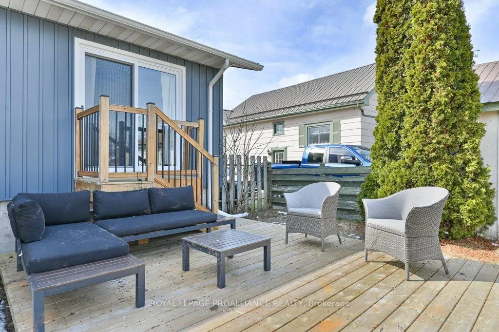 Photo 35 of 74 Heber Street, Quinte West, Trenton Ward — HOMEH