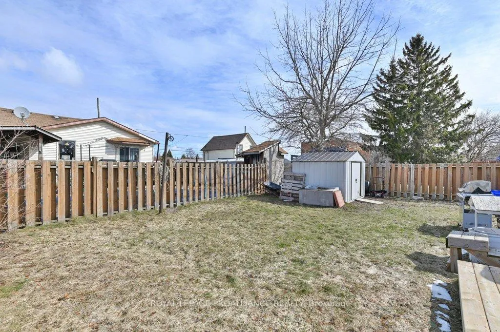Photo 37 of 74 Heber Street, Quinte West, Trenton Ward — HOMEH