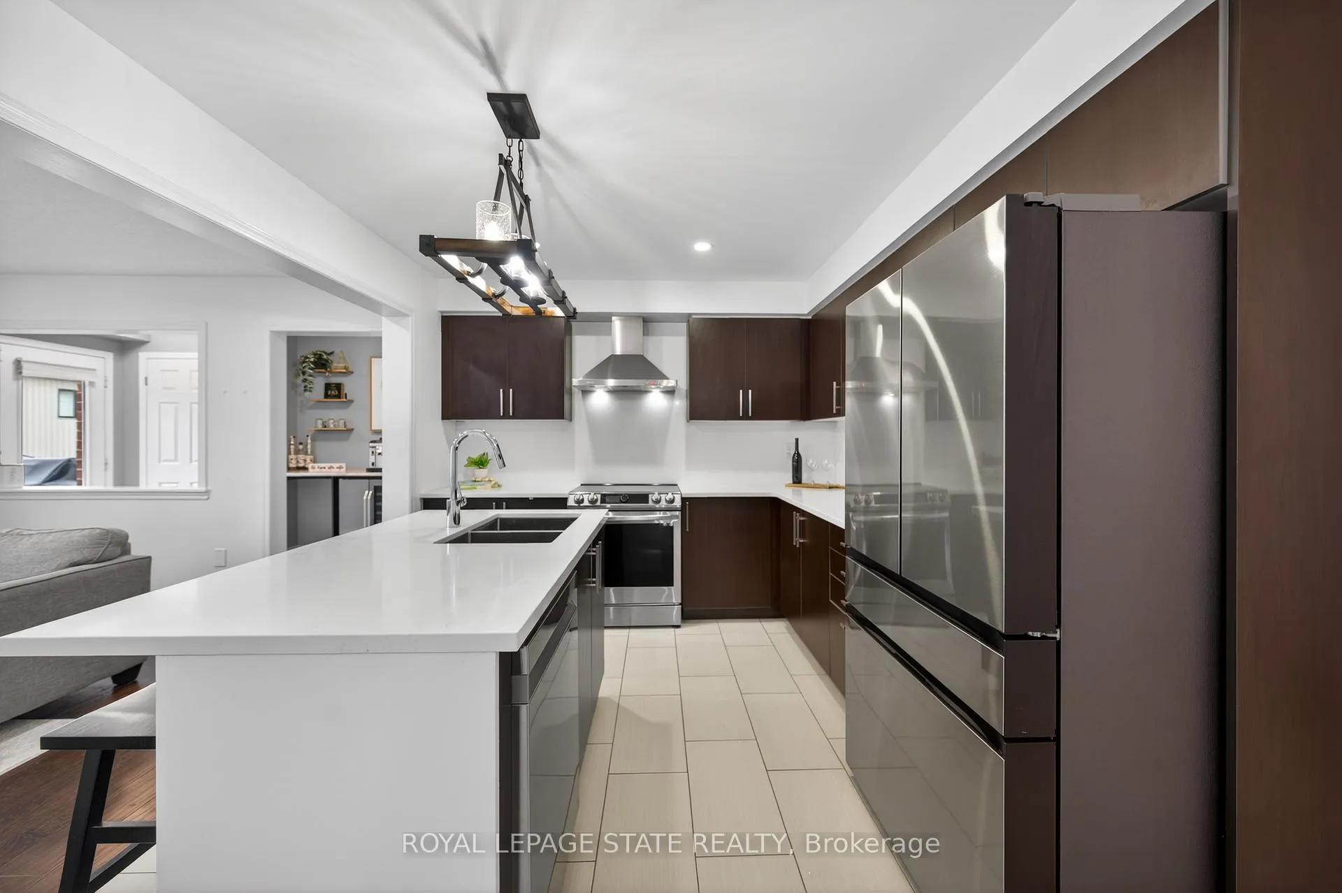 Photo 15 of 30 Patterson Drive, Haldimand — HOMEH