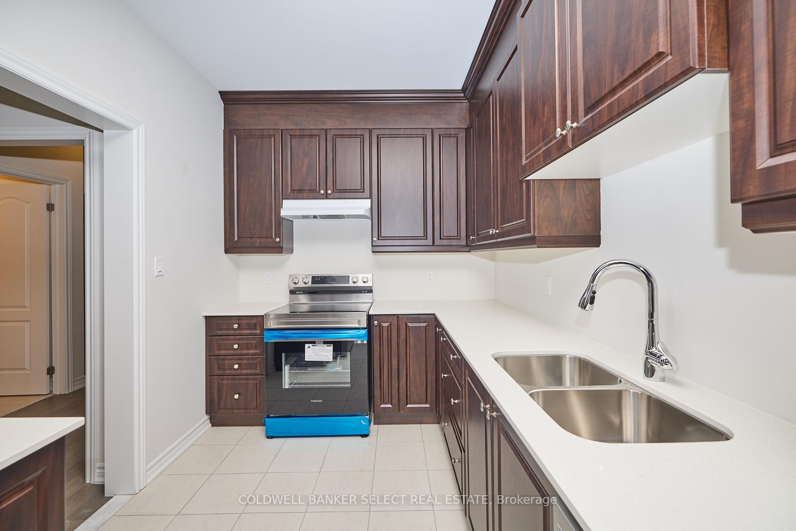 Photo 16 of 95 Baker Street, Thorold, Thorold Downtown — HOMEH