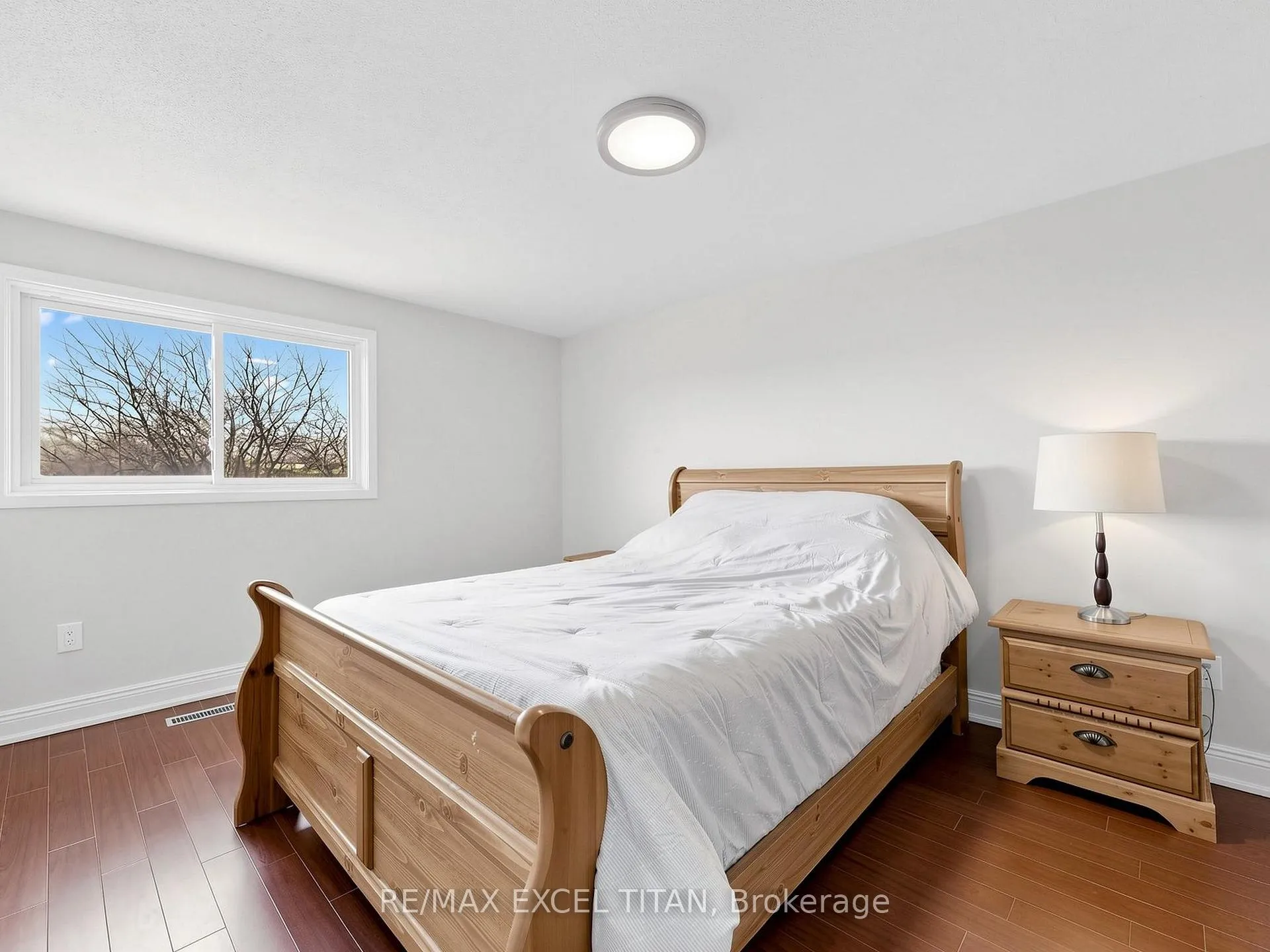 Photo 22 of 198 Risebrough Circuit, Markham, Milliken Mills West — HOMEH