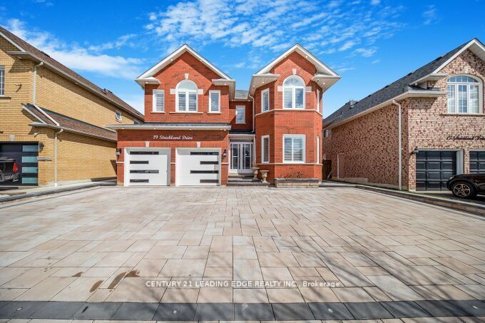 Photo 2 of 19 Strickland Drive, Ajax, Central West — HOMEH