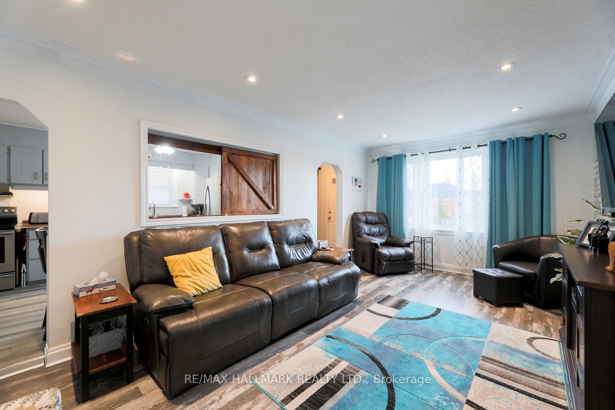 Photo 4 of 8 Vanbrugh Avenue, Scarborough, Birchcliffe-Cliffside — HOMEH