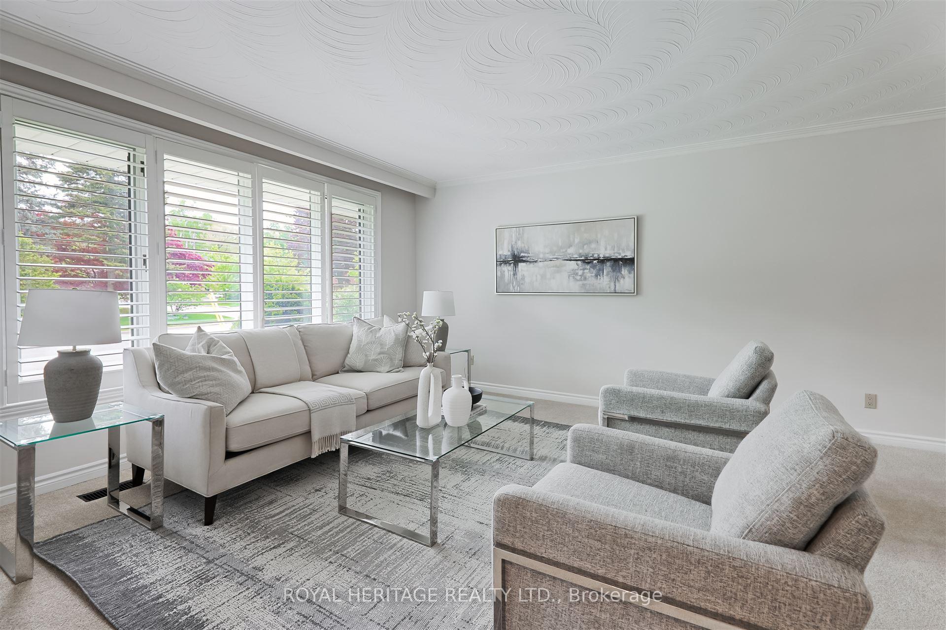 Photo 2 of 11 Alpaca Drive, Scarborough, Woburn — HOMEH