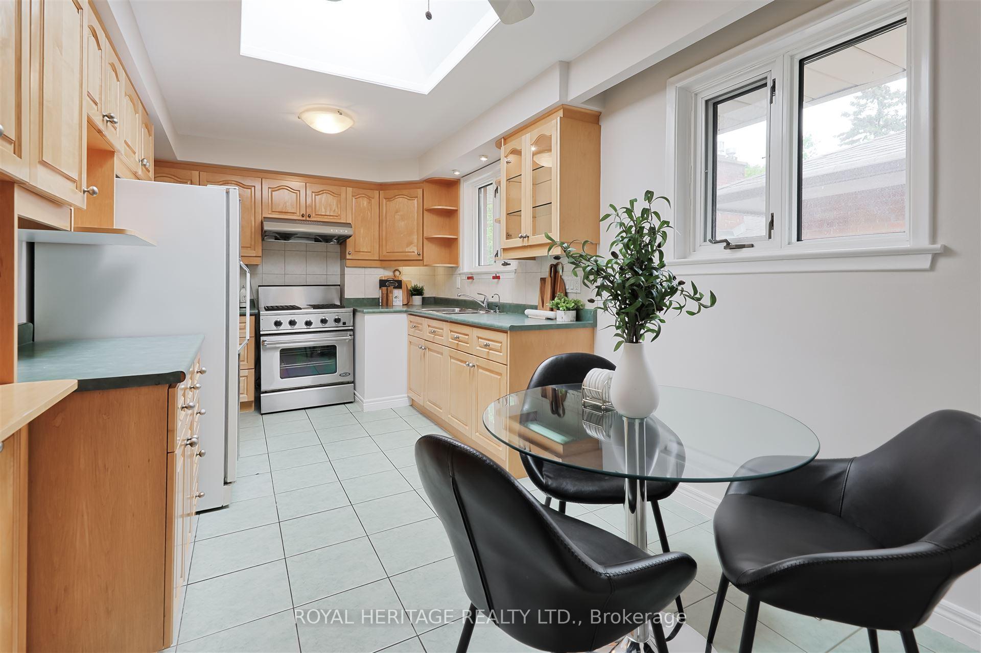Photo 7 of 11 Alpaca Drive, Scarborough, Woburn — HOMEH
