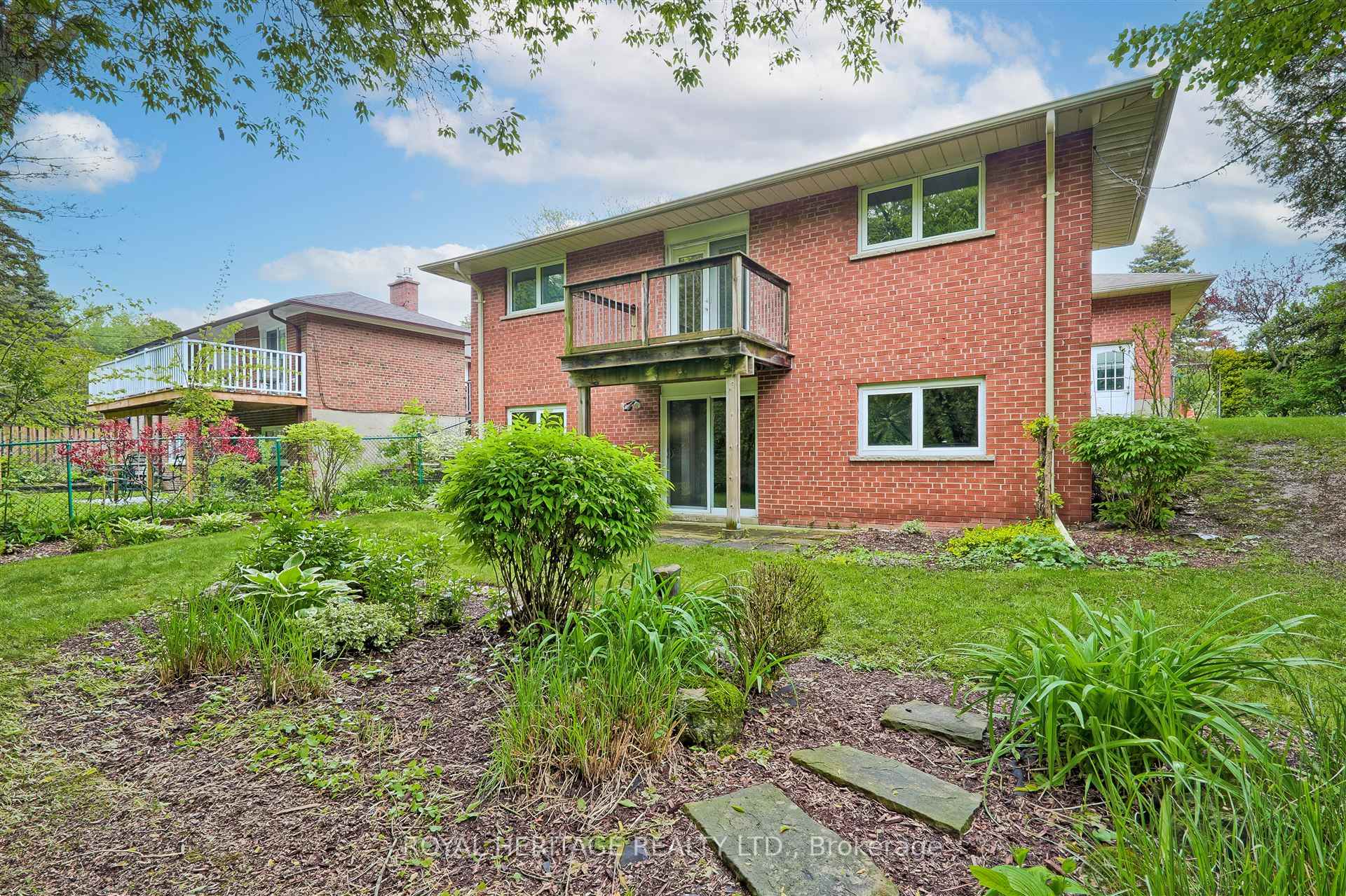 Photo 19 of 11 Alpaca Drive, Scarborough, Woburn — HOMEH